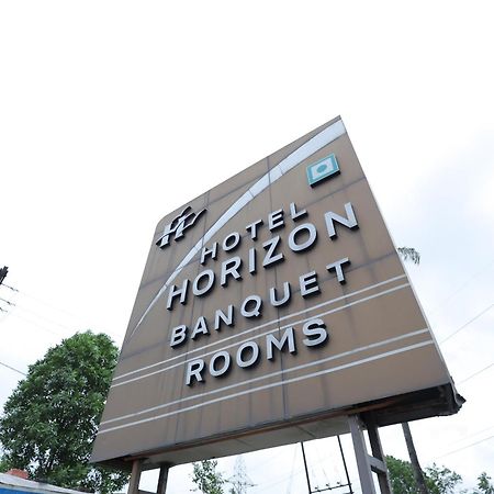 Hotel Horizon & Restaurant Surate Exterior foto